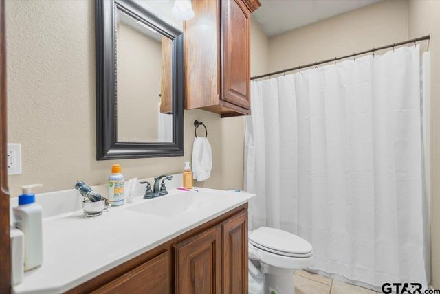 25115 County Road 453, Mineola, TX 75773