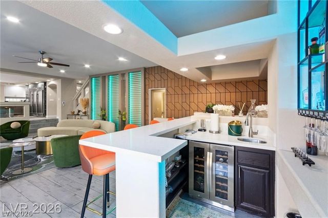 4198 Abernethy Forest Place, Las Vegas, NV 89141