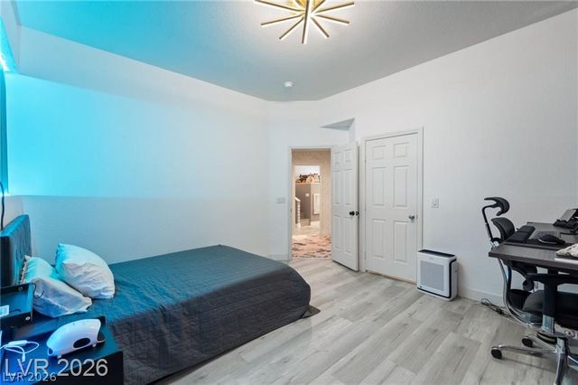 4198 Abernethy Forest Place, Las Vegas, NV 89141
