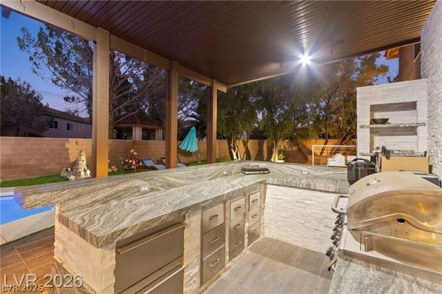 4198 Abernethy Forest Place, Las Vegas, NV 89141