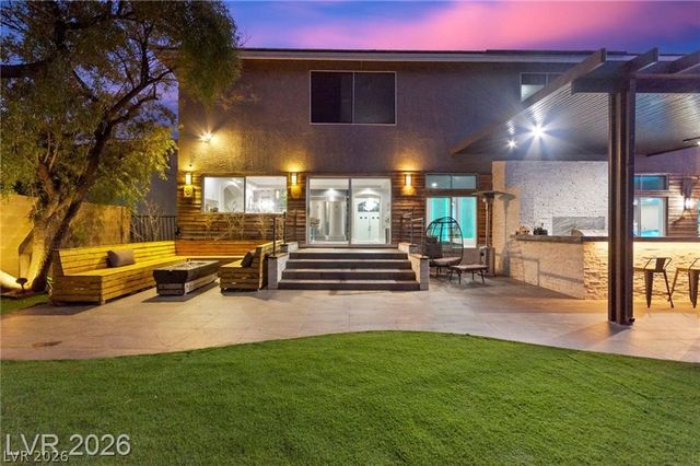 4198 Abernethy Forest Place, Las Vegas, NV 89141