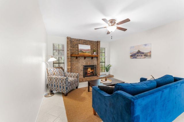 4159 Steck Ave 225, Austin, TX 78759