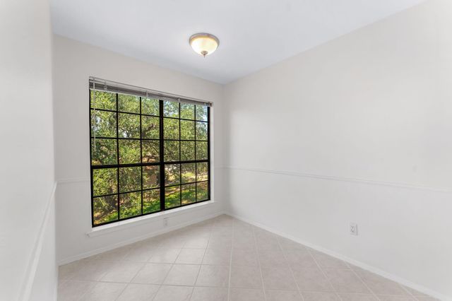 4159 Steck Ave 225, Austin, TX 78759