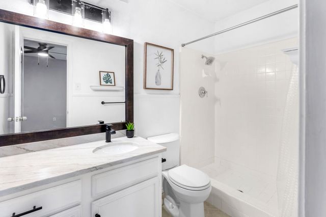 4159 Steck Ave 225, Austin, TX 78759