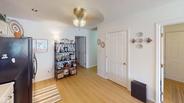 9979 Waterside Drive, Noblesville, IN 46060