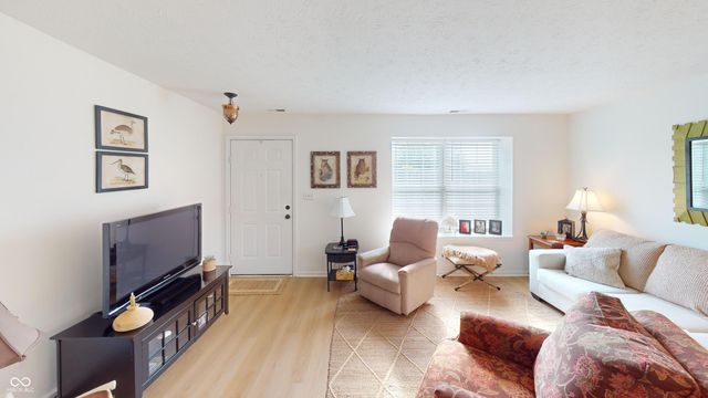 9979 Waterside Drive, Noblesville, IN 46060