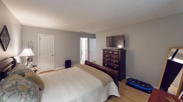 9979 Waterside Drive, Noblesville, IN 46060