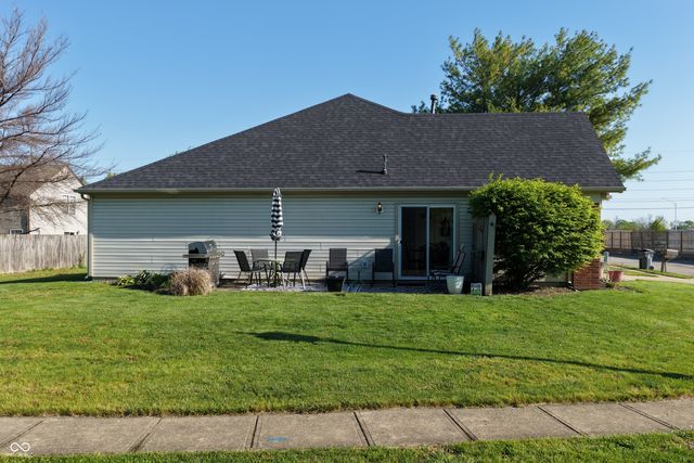 9979 Waterside Drive, Noblesville, IN 46060