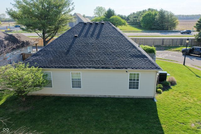 9979 Waterside Drive, Noblesville, IN 46060