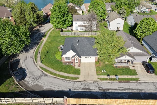 9979 Waterside Drive, Noblesville, IN 46060