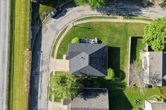 9979 Waterside Drive, Noblesville, IN 46060