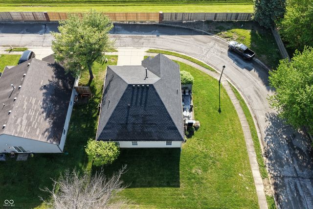 9979 Waterside Drive, Noblesville, IN 46060