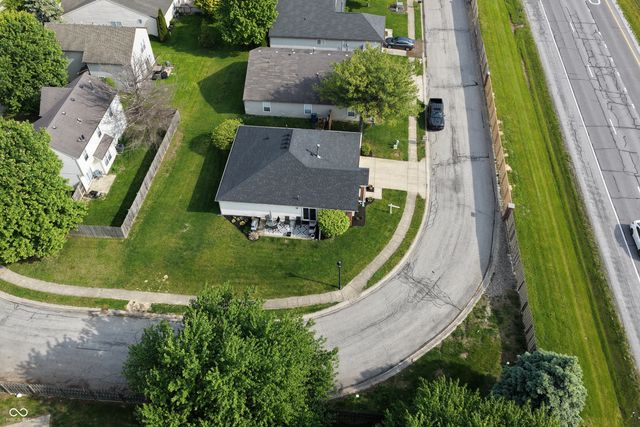 9979 Waterside Drive, Noblesville, IN 46060