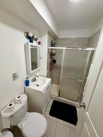 1928 Jackson Avenue 1A, Evanston, IL 60201