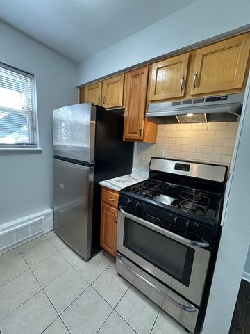1928 Jackson Avenue 1A, Evanston, IL 60201