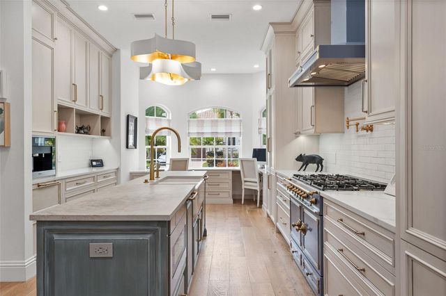 1915 CLEMATIS STREET, Sarasota, FL 34239