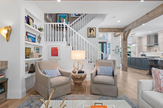 1915 CLEMATIS STREET, Sarasota, FL 34239