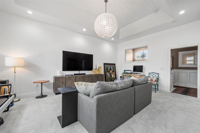 1915 CLEMATIS STREET, Sarasota, FL 34239