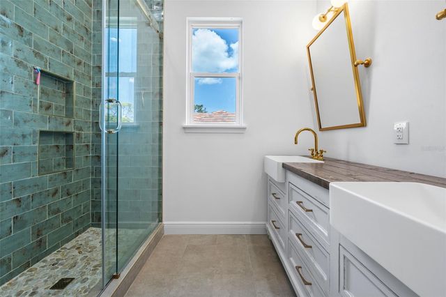 1915 CLEMATIS STREET, Sarasota, FL 34239