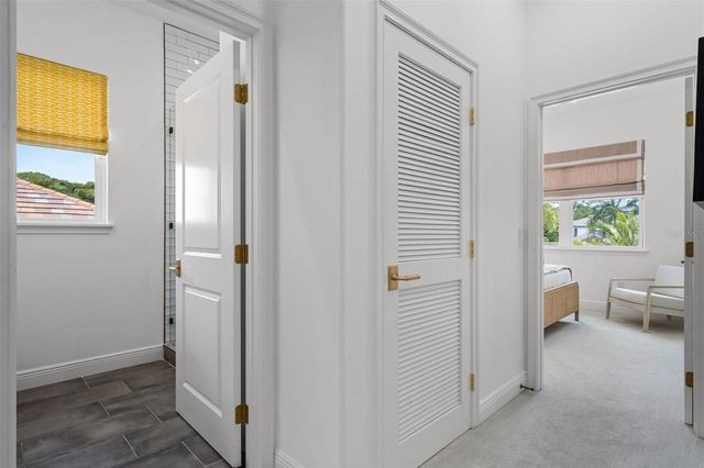 1915 CLEMATIS STREET, Sarasota, FL 34239