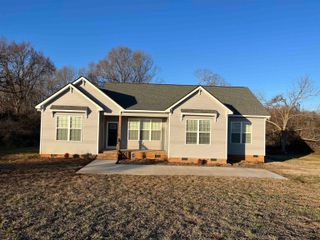 136 Lovers Lane, Union, SC 29379
