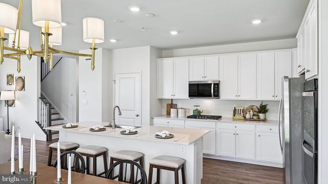 3055 BELLA CIRCLE, Norristown, PA 19403