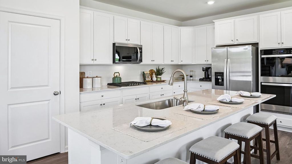 3055 BELLA CIRCLE, Norristown, PA 19403