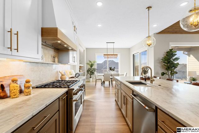 3530 S 220th Street, Elkhorn, NE 68022