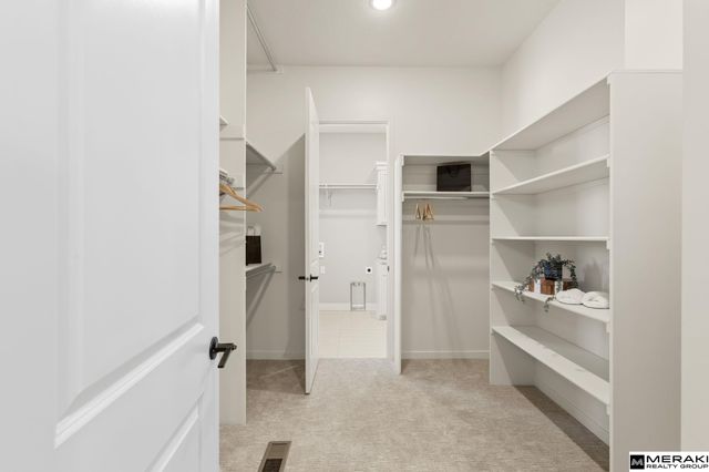 3530 S 220th Street, Elkhorn, NE 68022