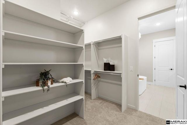 3530 S 220th Street, Elkhorn, NE 68022