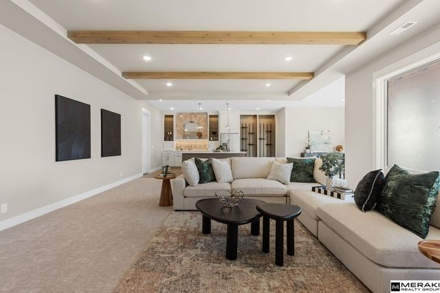 3530 S 220th Street, Elkhorn, NE 68022