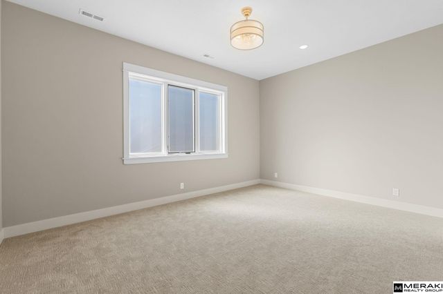 3530 S 220th Street, Elkhorn, NE 68022