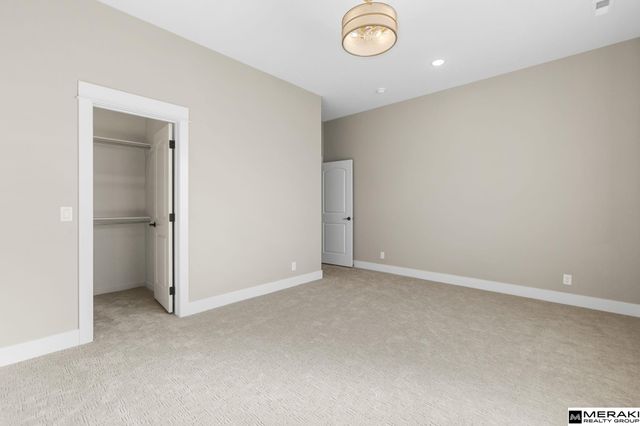 3530 S 220th Street, Elkhorn, NE 68022