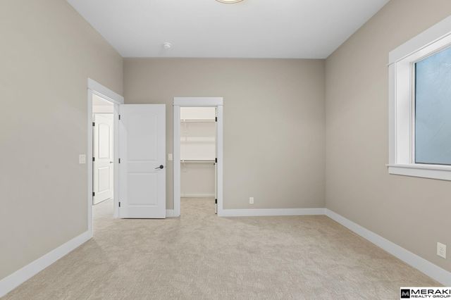 3530 S 220th Street, Elkhorn, NE 68022