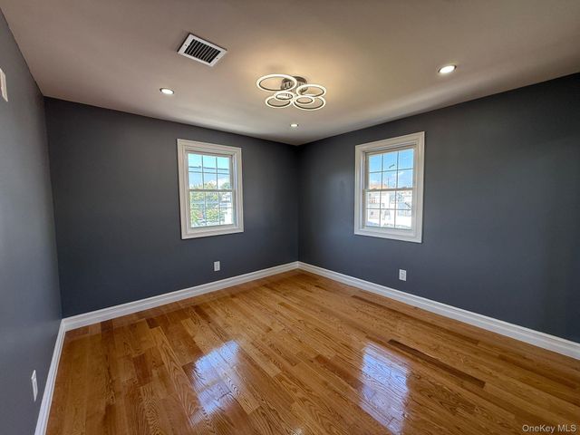 146-02 180th Street, Jamaica, NY 11434
