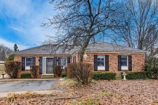 22451 US Highway 12, Ontwa Twp, MI 49112