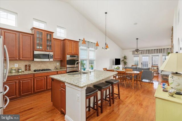 122 BUCCANEER CT, Stephenson, VA 22656