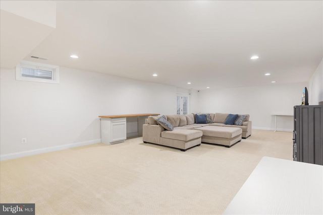 122 BUCCANEER CT, Stephenson, VA 22656