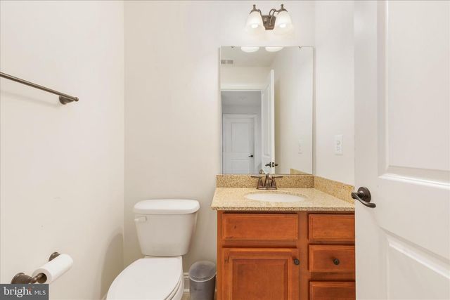 122 BUCCANEER CT, Stephenson, VA 22656