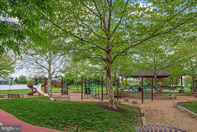 122 BUCCANEER CT, Stephenson, VA 22656