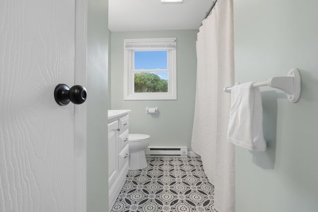 270 Sunderland Rd 45, Worcester, MA 01604