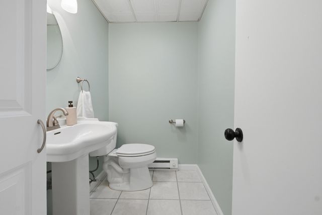 270 Sunderland Rd 45, Worcester, MA 01604
