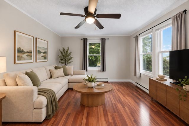 270 Sunderland Rd 45, Worcester, MA 01604