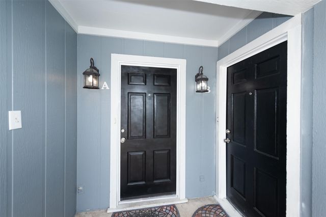 7303 Whispering Creek CIR A & B, Austin, TX 78736