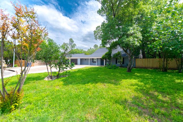 7303 Whispering Creek CIR A & B, Austin, TX 78736