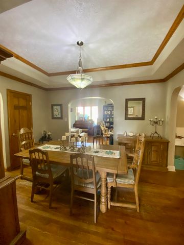 1666 Glenway Lane, Huntington, WV 25701