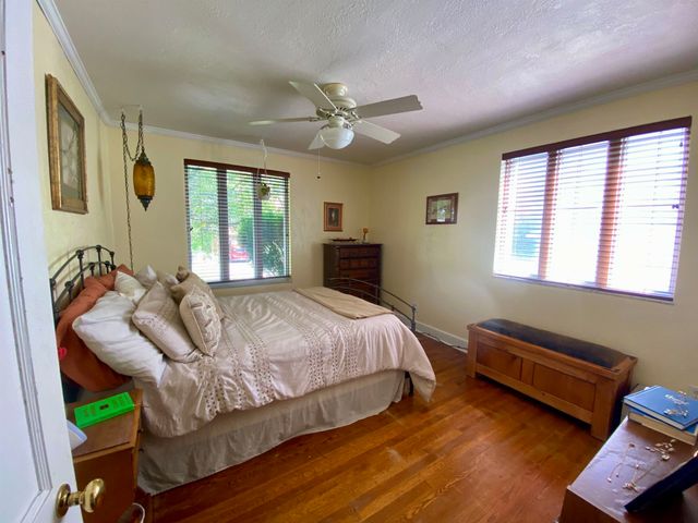 1666 Glenway Lane, Huntington, WV 25701