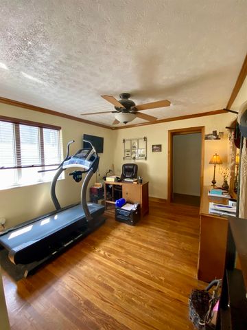 1666 Glenway Lane, Huntington, WV 25701