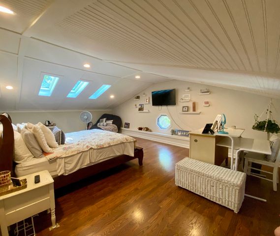 1666 Glenway Lane, Huntington, WV 25701