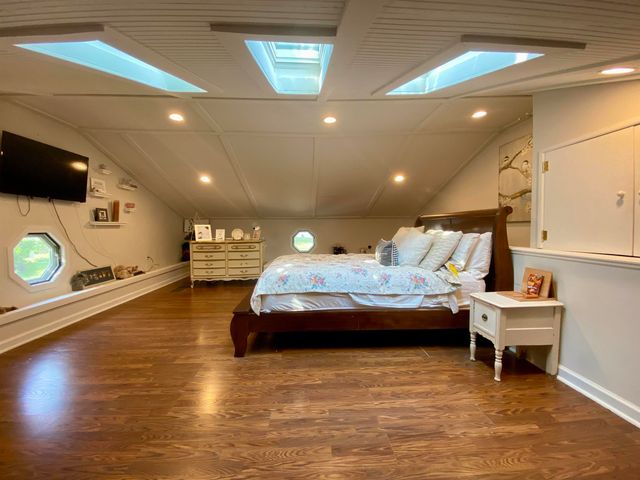 1666 Glenway Lane, Huntington, WV 25701